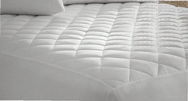 Queen Cotton Mattress Pad – 60″ x 80″ – Breathable, All-Season, Fitted Corners